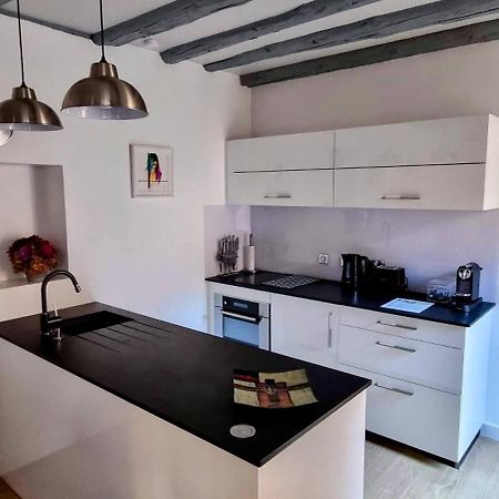 Appartement De Charme Au Coeur De La Vieille Ville Άννεσι Εξωτερικό φωτογραφία