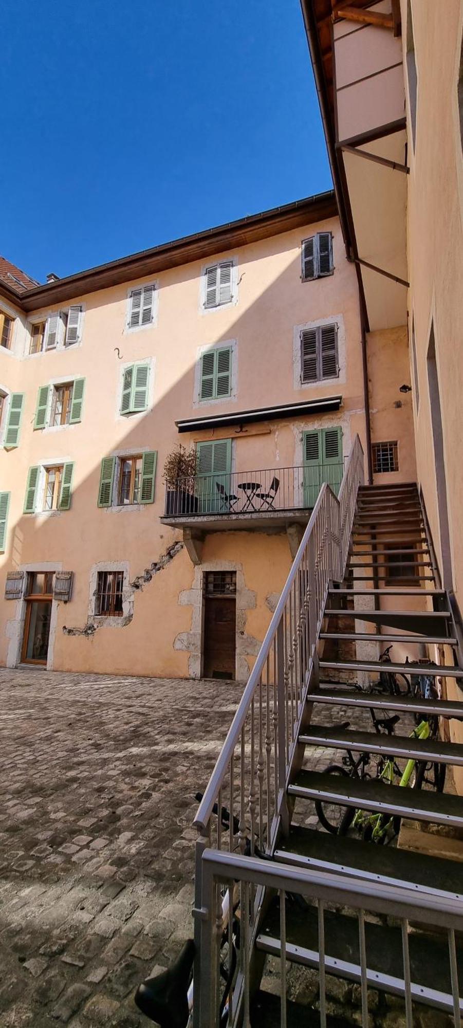 Appartement De Charme Au Coeur De La Vieille Ville Άννεσι Εξωτερικό φωτογραφία